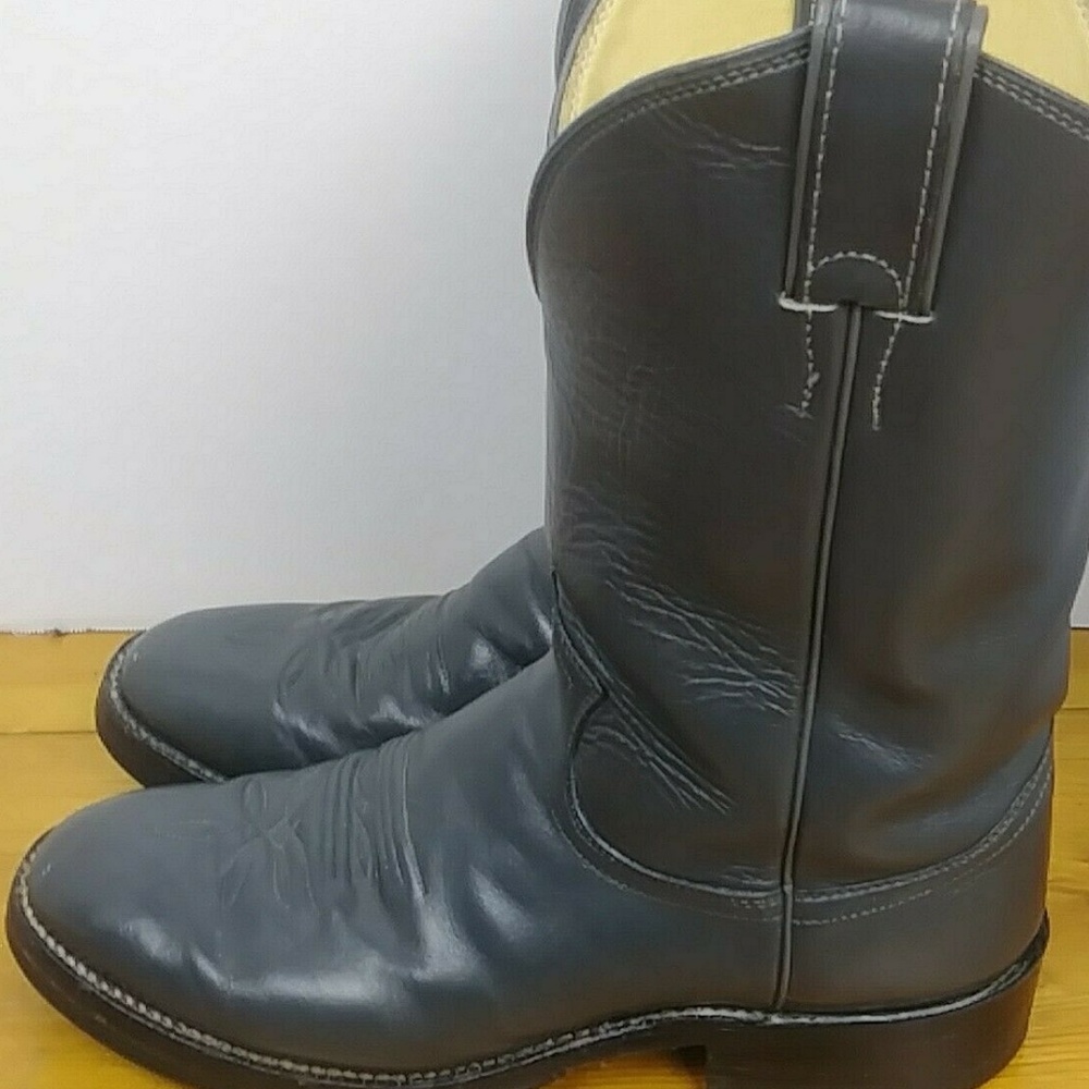 Justin Cowboy Boots Mens  Tan   SZ 8D Round Toe